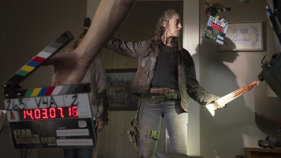 ArgentinaDead's tweet image. 📷💀 #BTS from #FearTWD Episode 04x10 “Close Your Eyes” #AlyciaDebnamCarey