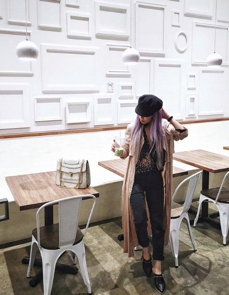 Mellow_World's tweet photo. @aikaslovecloset slaying away with our fabulous Angie bag! β¨π
.
.
.
#MellowWorld #MyMellowBag https://t.co/Do9ZIE0oZt
