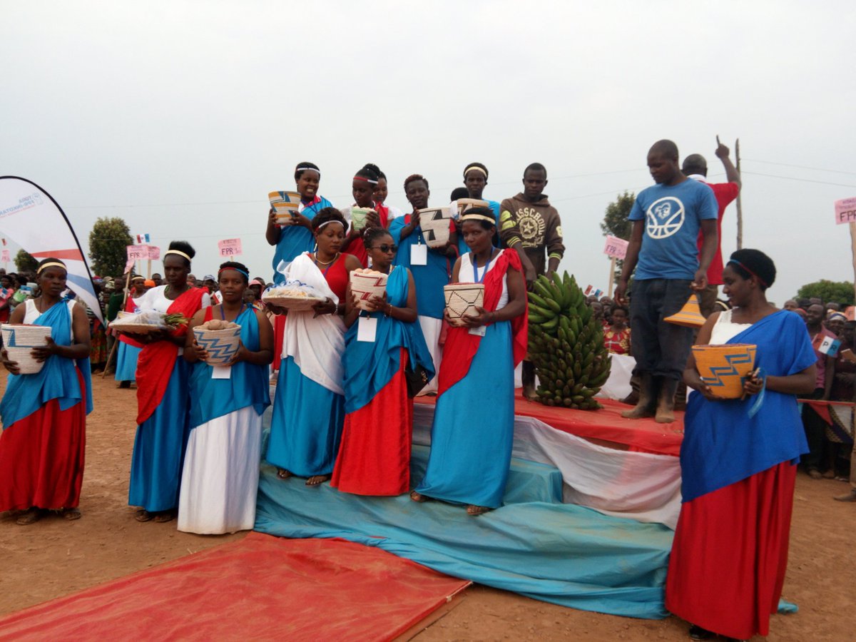 rulindo_Fpr's tweet photo. None kuwa 21/08/2018, ibikorwa byo kwamamaza abakandida Depite b'Umuryango FPR INKOTANYI n'imitwe yifatanyije @rpfinkotanyi @rulindo_Fpr  byakomereje mu Murenge wa Kisaro, aho abanyamuryango bishimira ibyiza byinshi bagezeho kubera FPR https://t.co/5i2XBPVaTG