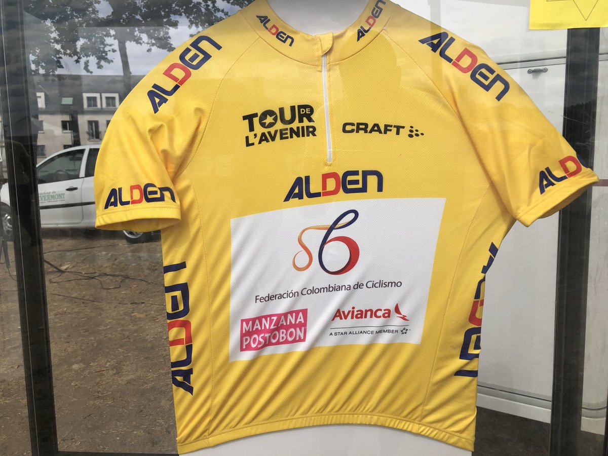 tourdelavenir's tweet photo. 🍀JEU CONCOURS🍀

Ces maillots limited edition sont en vente pour 45€ ! 🇨🇴👉🏼 contact@tourdelavenir.com 

Fais en la pub au maximum + RT &amp; FOLLOW et tente de gagner le graal ! 👉🏼 Le maillot dédicacé du vainqueur de l’édition 2018 du Tour de l’Avenir ! 💥💥

#tourdelavenir https://t.co/iWgwUJFpDs