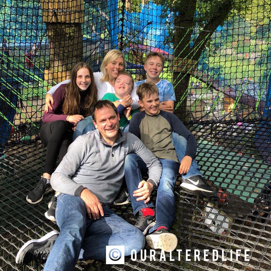 ouralteredlife's tweet photo. Brilliant day at #TreeTopNets in #Windermere today 🙌🏻 We’re all shattered now! To the pub for WiFi for H (and gin for me 😍) #collab https://t.co/Idywz0OfbK