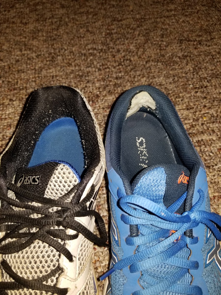 asics running shoes old hashtag on Twitter