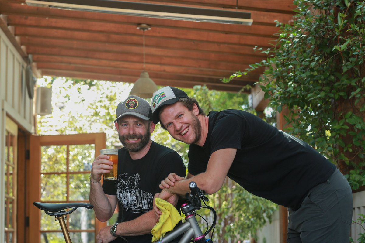 PedalersFork's tweet photo. Good times and happy smiles feat. Robbie and Derek from the Pedalers crew!
.
.
.
.
.
.
#pedalersfork #ridewith10speed # #calabsas #cycling #chefmenu #losangeles #ridelife #bikingadventures #outsideisfree #roadslikethese #bikinglife #calabasas #calabasasfood #blessed #grateful https://t.co/Tx2L672jdT