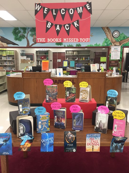 FarnellHCPS's tweet photo. Farnell 6th grade reading students were treated to a "Book Tasting" today compliments of the Reading teachers and Media Specialist, Mrs. Hockley! @HCPSArea2 @HCPS_TeachLearn @debbieecook1 #WeClimbTogether https://t.co/VTCO2GuuJb