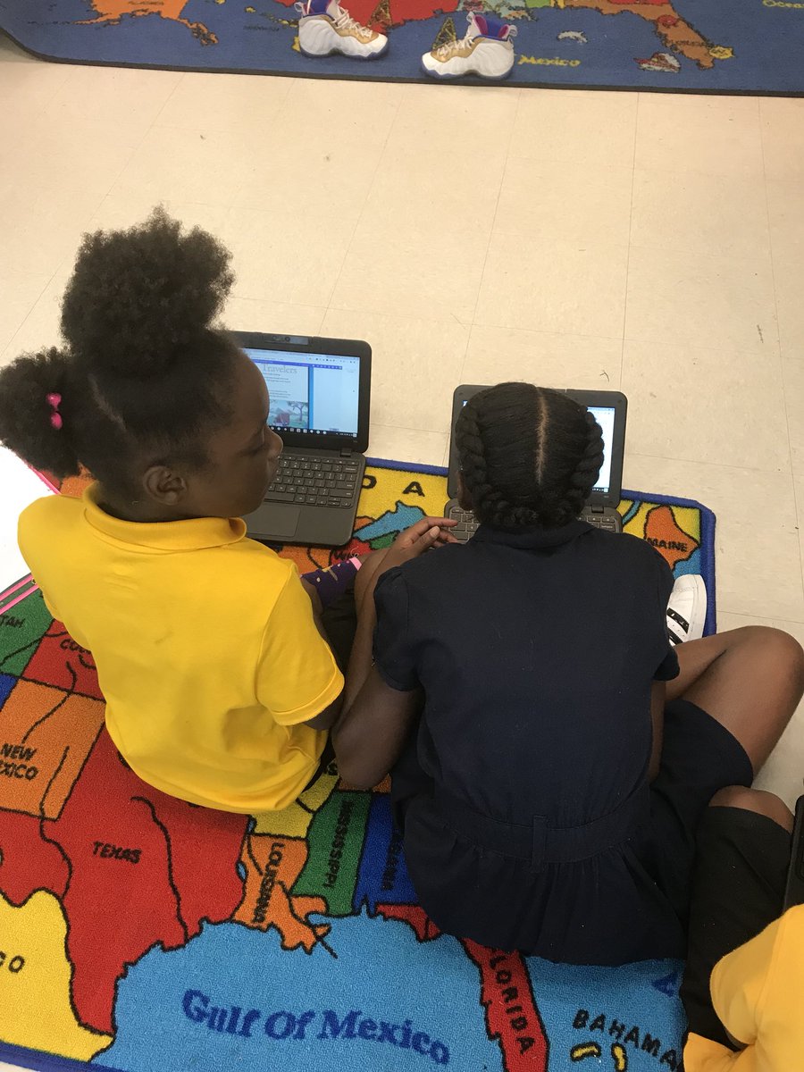 Woods_PFESela's tweet image. What’s the BIG IDEA? Guiding questions + Collaboration with peers helps students identify the theme of a text. #weread #developingstrategies #comprehensionmatters #thepeytonway @APSPeytonForest @HeyyMissJohnson @GiftedPFES