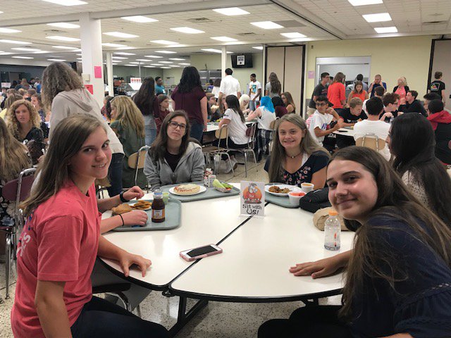 swhsmustangs's tweet image. Mustangs embrace the new &quot;Sit With Us&quot; program welcoming other students to sit with them at lunch.  #swexcellence #swhsmustangs #sitwithus