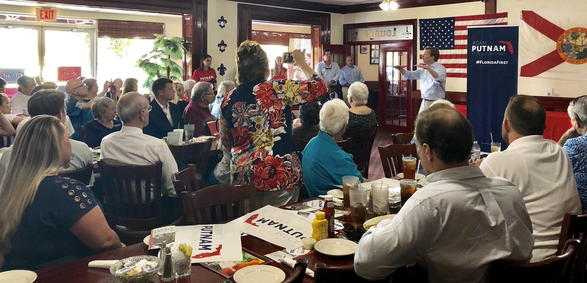 TeamPutnam's tweet photo. Packed room of Sarasota Republicans at #FloridaFirstBusTour stop in North Port! #sayfie #flgov https://t.co/upQHMigvUp