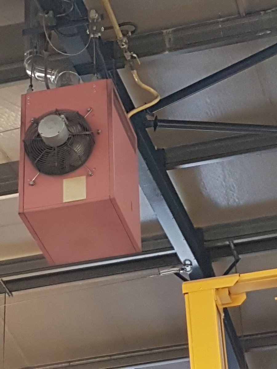 EC_Heating's tweet photo. Out with the old in with the new 

Old reznor air heaters removed and replaced with 2 @powrmatic NVX ERP heaters and destrat fans ready for winter in St Albans workshop https://t.co/DCTY1NR92f