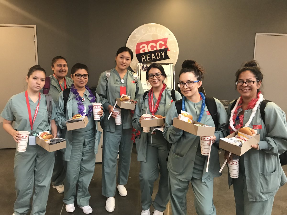 americancareer's tweet photo. Thank you to ACC-Ontario Students Services for hosting today’s awesome Student Appreciation Rally! #americancareercollege #accproud #accoc #studentappreciation https://t.co/IaDK8GzunW