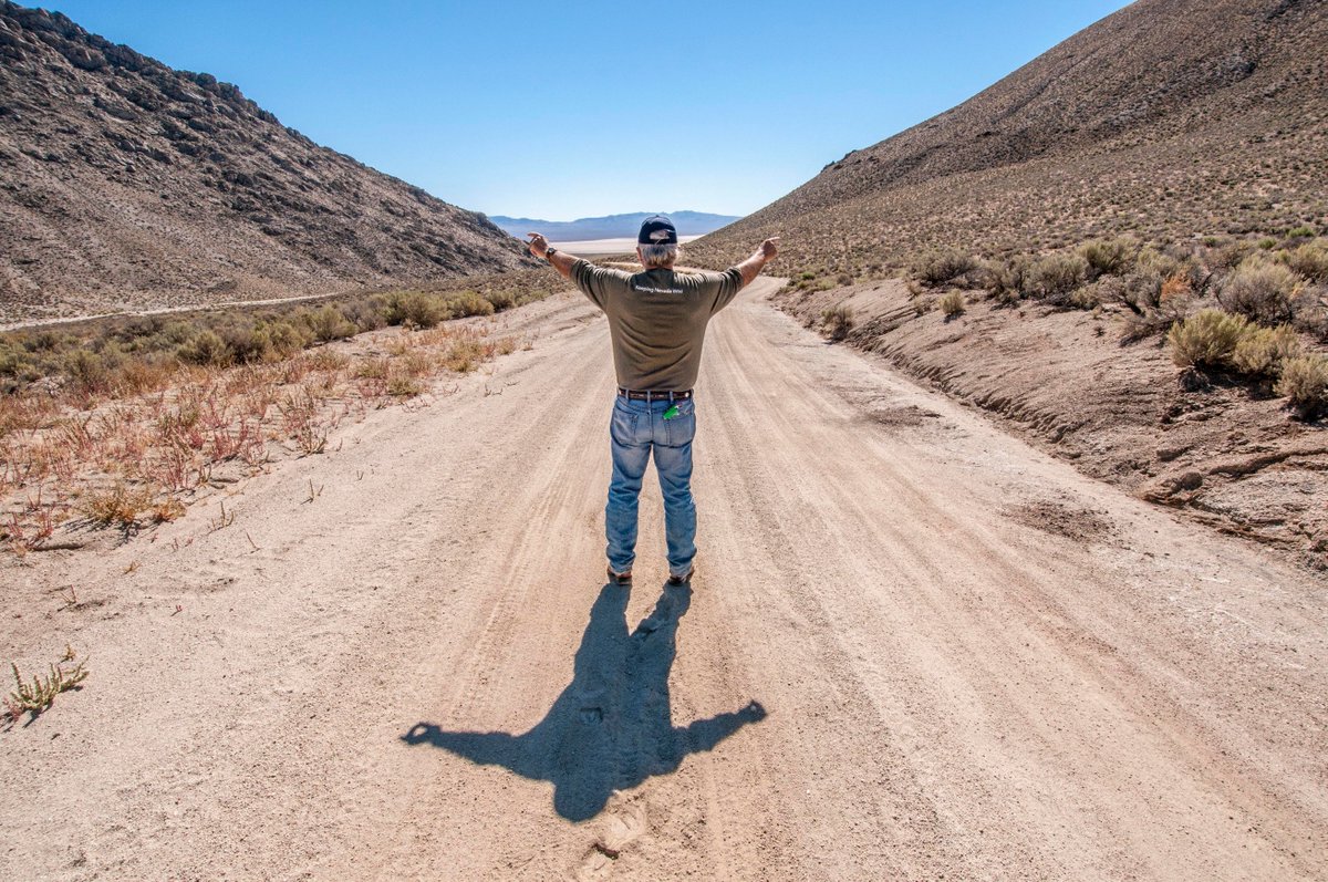 friendsofnvwild's tweet photo. #OurPublicLands - no matter your age, this land was made for you and me. #Over60AndWild #PershingCounty #WildernessStudyArea 📸 @Nevada_Outside https://t.co/AFbZ3ofMQh