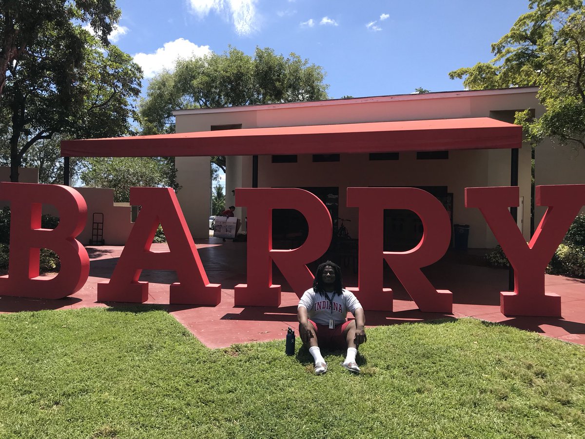 ChazSample's tweet photo. #BarryU22 https://t.co/hVmYk18eR9