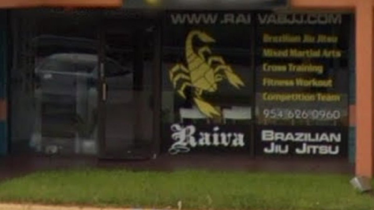 Owner of jiu-jitsu center accused of 'lewd and lascivious misconduct' involving minors bit.ly/2N4aJHa?utm_so… https://t.co/cOn5Wnozrv