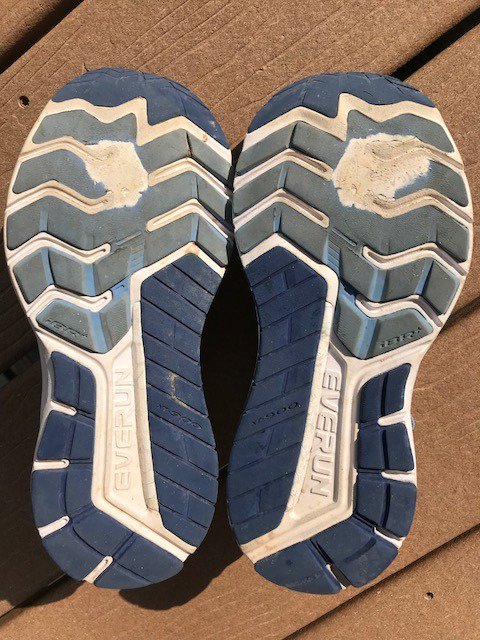 LittleGrrMaid's tweet photo. Never expected to wear out new shoes in 40 days/100 miles! @corunco seemed  to think this was not a defect! @saucony is this REALLY normal product quality? Perhaps folks @runnersworld would consider adding wear/durability  to their Omni ISO review?  Super sad about my Bday gift. https://t.co/F4zvXgwFF6