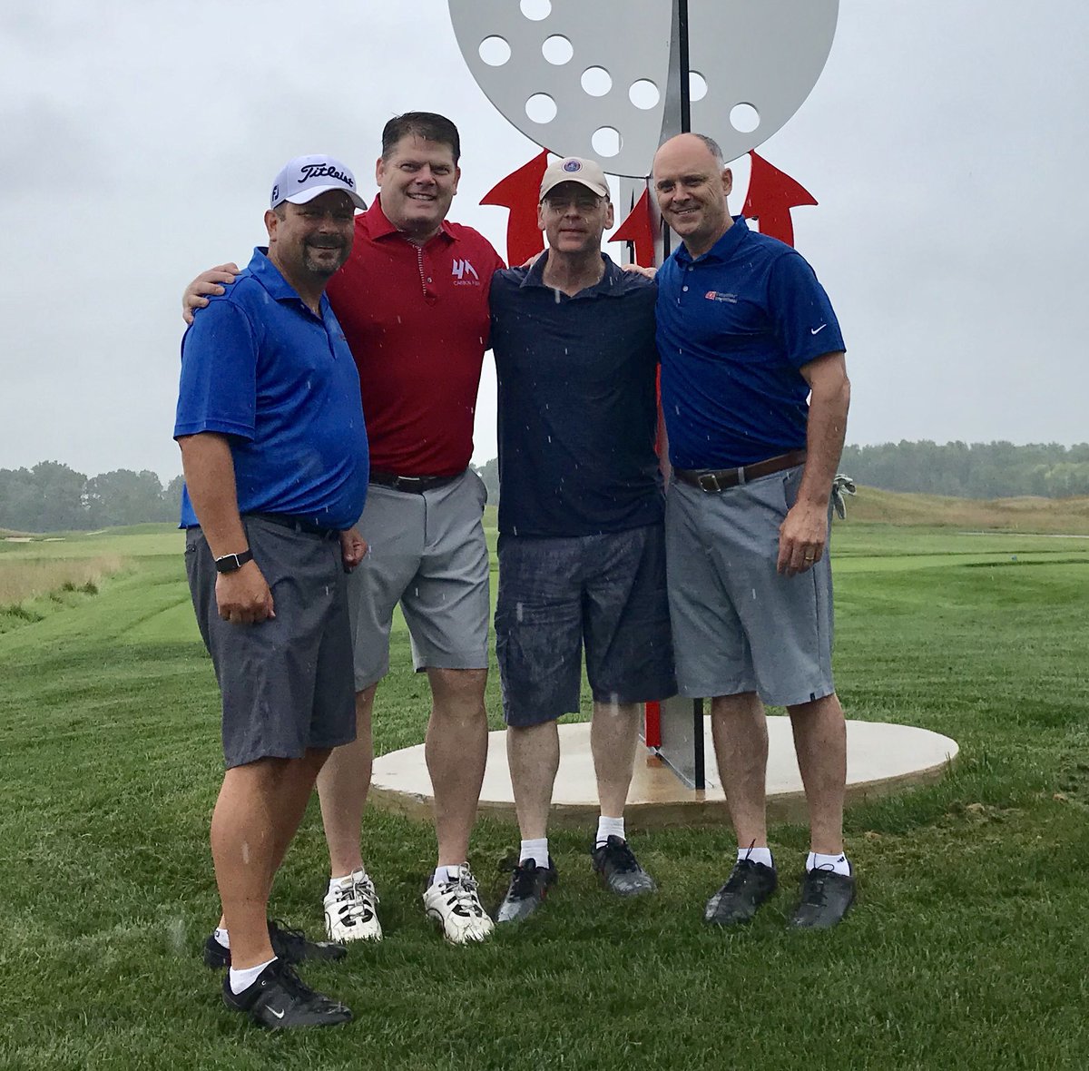 <a href="/4MCarbonFiber/">4M Carbon Fiber Corp</a> thanks <a href="/idicomposites/">IDI Composites Intl.</a> for hosting a carbon fiber training session with Rob Klawonn. Special thanks to the Merrell’s, Tom Flood and Chris McClure for hosting a round of golf following.
#carbonfiber #composites