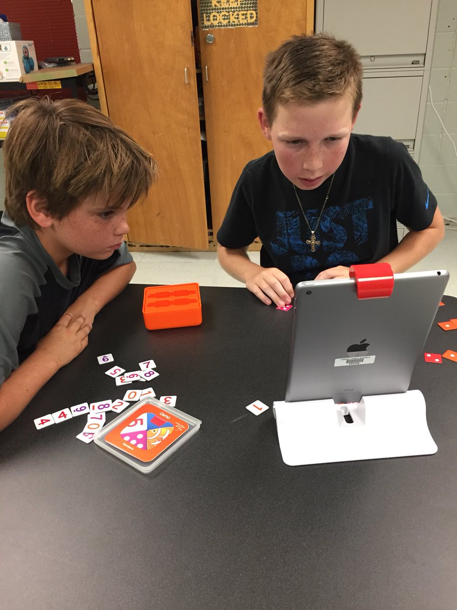 CaraRegier's tweet photo. Number sense with Osmos! Breaking in the #makerspace @CordellSchools @MrsMRussell https://t.co/Lia6nbiSk1