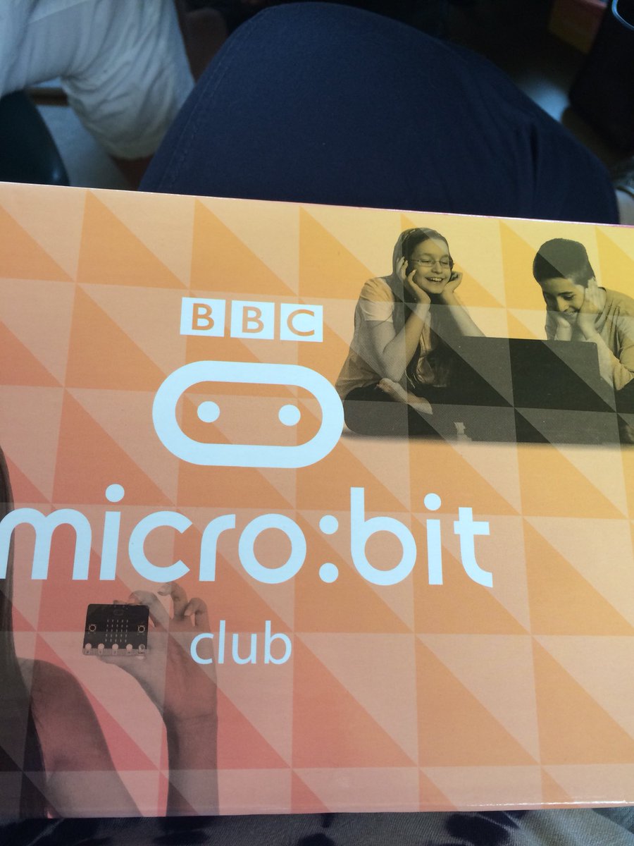 mcnutt_kathy's tweet photo. Thank you for the micro:bits, Kids Code Jeunesse, my students will love them❤️#CreateTeach https://t.co/nIdYKbqYlo