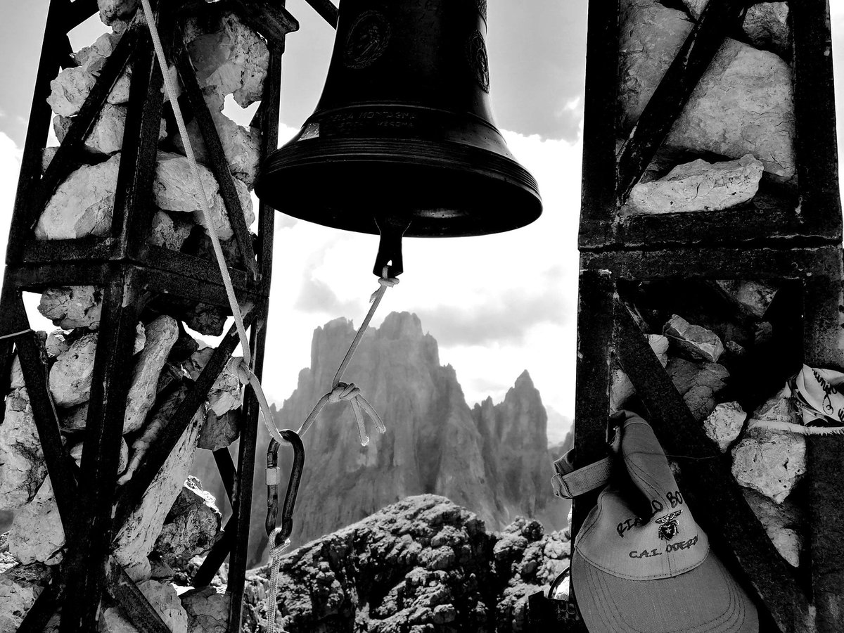 AbaZuani's tweet photo. Oggi Mulaz
#Mulaz #PaleDiSanMartino #HikingMode #Hiking #GenteFuoriStrada #NeverStopExploring https://t.co/t5qDDQW3OU