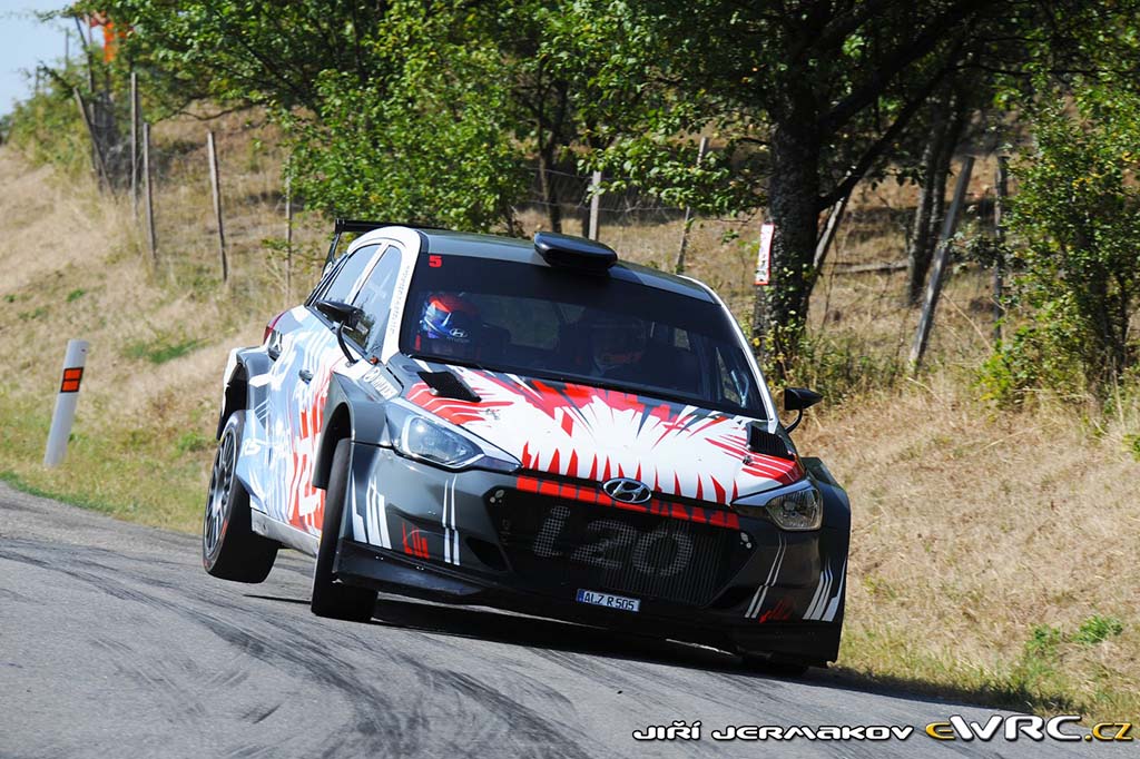 #FIAERC #BarumRally PET 

feat. @RhysYatesRally <a href="/EAERallying/">Elliott Edmondson</a> <a href="/SindreFuruseth/">Sindre Furuseth</a> <a href="/CarlosdelBarrio/">Carlos</a> <a href="/DaniSordo/">Dani Sordo</a> <a href="/HMSGOfficial/">Hyundai Motorsport</a> 
Pics #JiříJermakov for <a href="/ewrccz/">eWRC.cz</a> 

Gallery here ewrc.cz/foto/53302-tes…