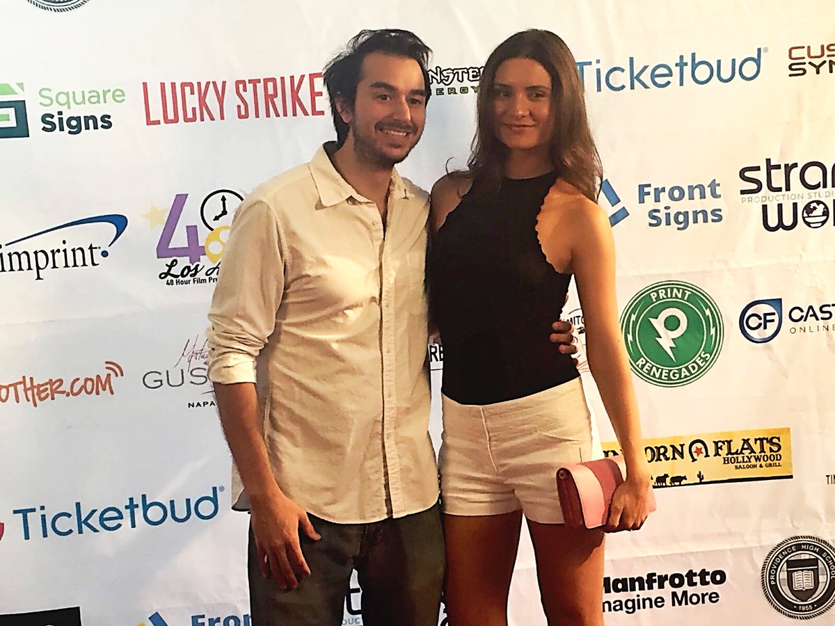 Tatyfig's tweet photo. Premiere of Screening Group K showing the audience “The Perplexing Case of the Perfectly Planned Pool Party”! #TeamRogueDivision #roguedivision #regalcinemaslalive #48hourfilmproject #la48hfp2018 #screening #premiere #theater #redcarpet @la48hfp trailer:
https://t.co/DS14sgvNAQ https://t.co/RCsKPBwHS1