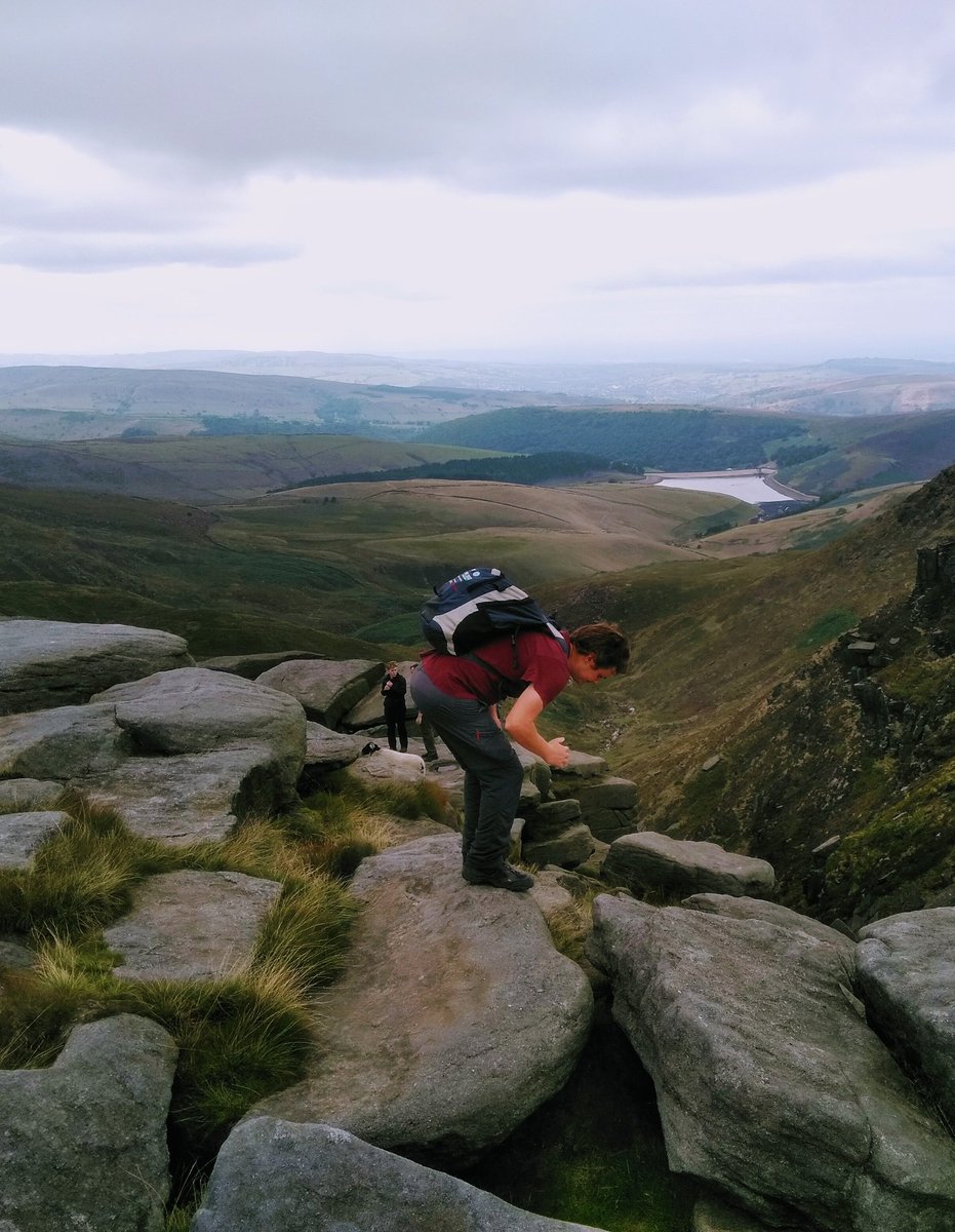 1, 2, 3...JUMP. #peakdistrict #kinderscout