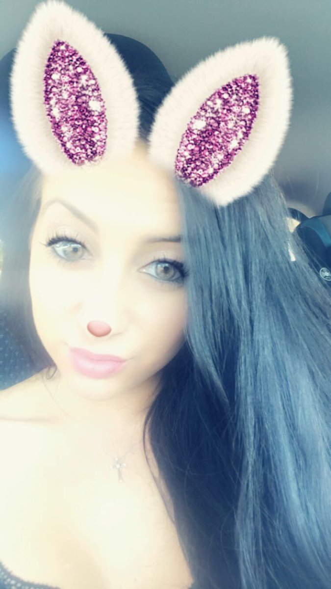 AprilBabiii's tweet photo. 💋💋 https://t.co/Dj7vzwAuA6