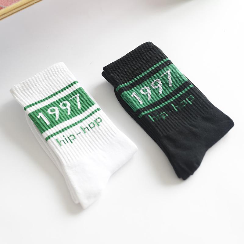 SpiffyMonster's tweet photo. Some old things can be new again ✨ #spiffymonster #skatelife #skaterboy #skatergirl #hiphop #hiphopvibes #hiphopnation #hiphopculture #music #musiclife #musician #socksinspiration #socksnation #socksoftheday #musicsocks #socksofinstagram #sockstyle #HooperG https://t.co/7Uo9fUdqNQ