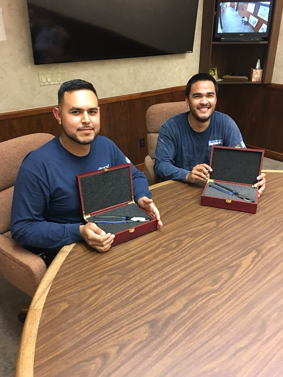 2018 apprentices of the year Arturo Ocegueda-IW and Dianiel McFee-Sound received some customized lineman commemorating their achievement from Klein and giving a report on their recent attendance at NTI. @IBEW569 @SanDiegoNECA #trainingthebest
