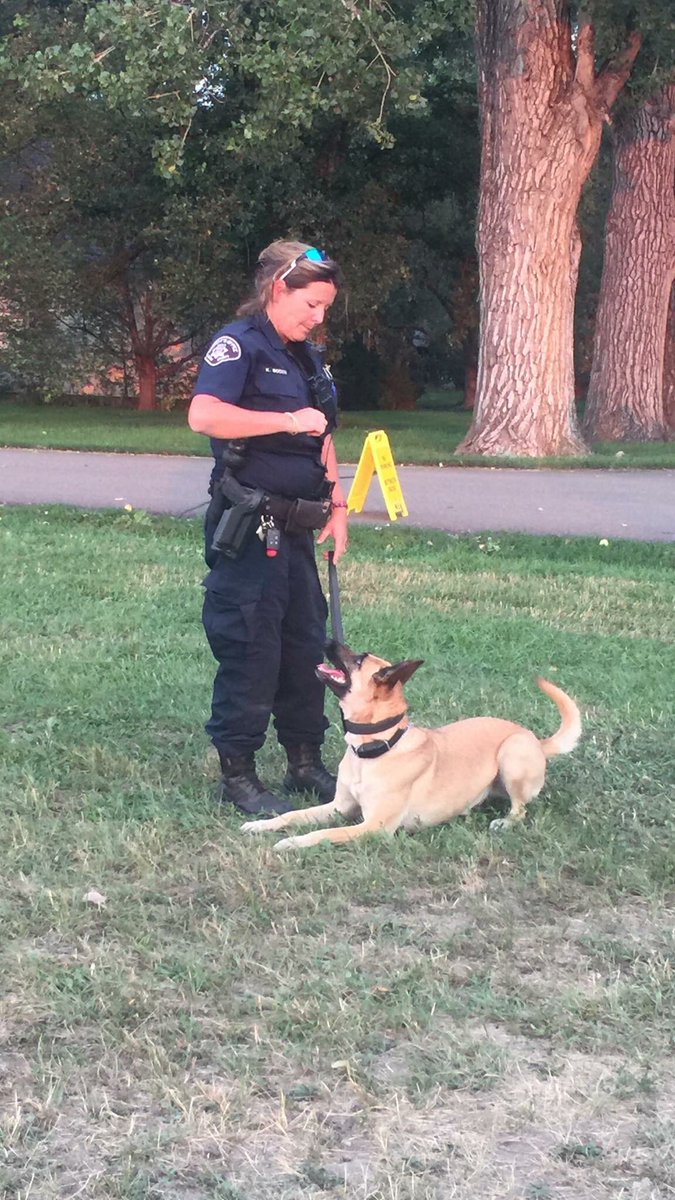 FriendsofBCSK9's tweet image. We had such a great time at #nationalnightout a couple weeks ago! We hope to see you again at our annual fundraiser at the #tastyweasel! For more information and to purchase tickets please visit our website!