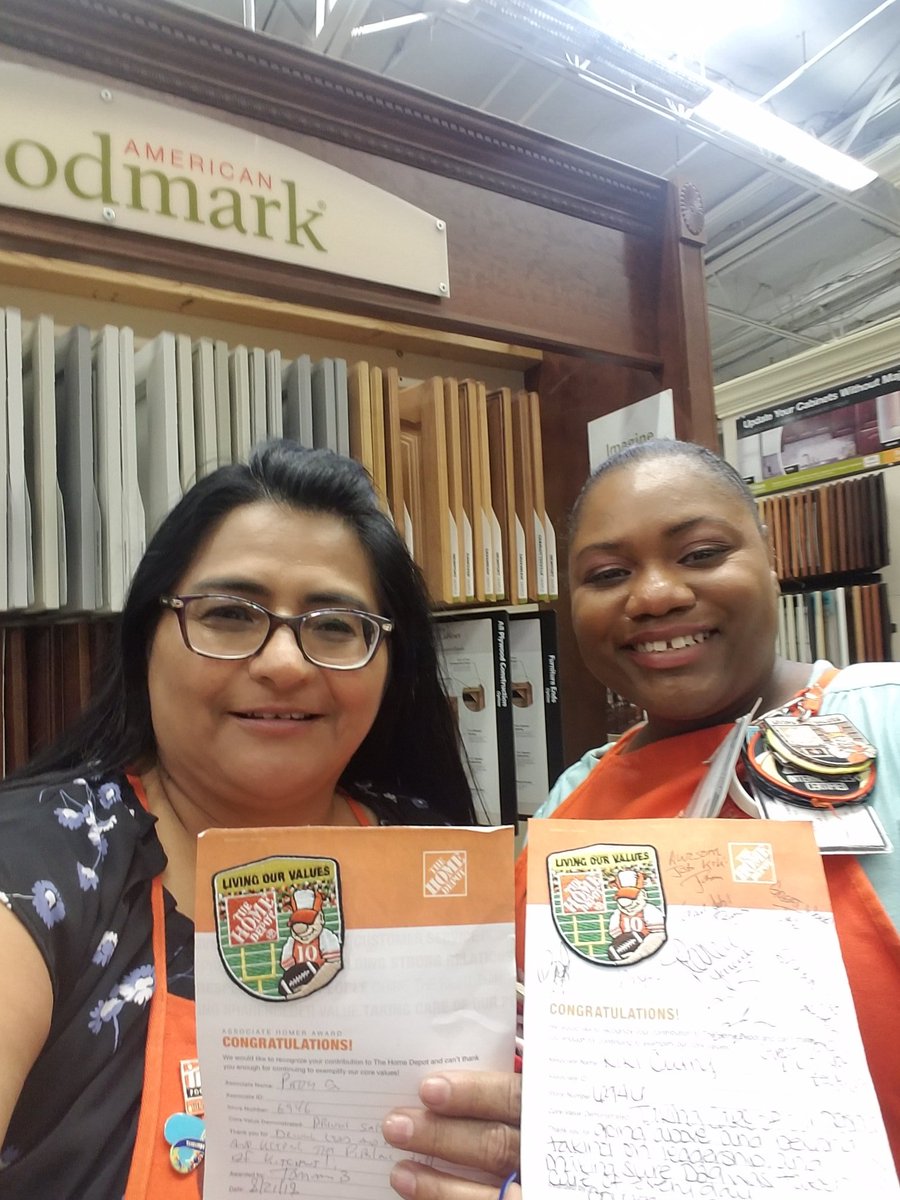 patty_soria28's tweet image. Thanks for recognizing the hard work we do. #werock #storewalk