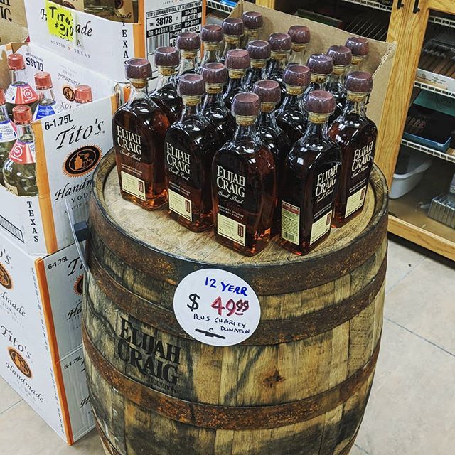 RIVERTOWNWINE's tweet photo. We liked our last barrel so much, we got a another! Hand selected by our expert staff, this 12yr Elijah Craig will have you coming back for more. https://t.co/VWTwyRaZ33 https://t.co/9CyOfdHfFM
