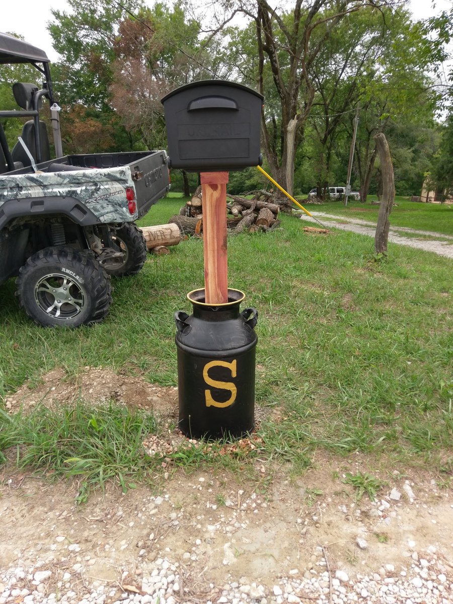 My summer DIY project finished with the help of my wonderful husband. @leahmmcopeland <a href="/WinnwoodRocks/">Winnwood Elementary School</a> #wwproud