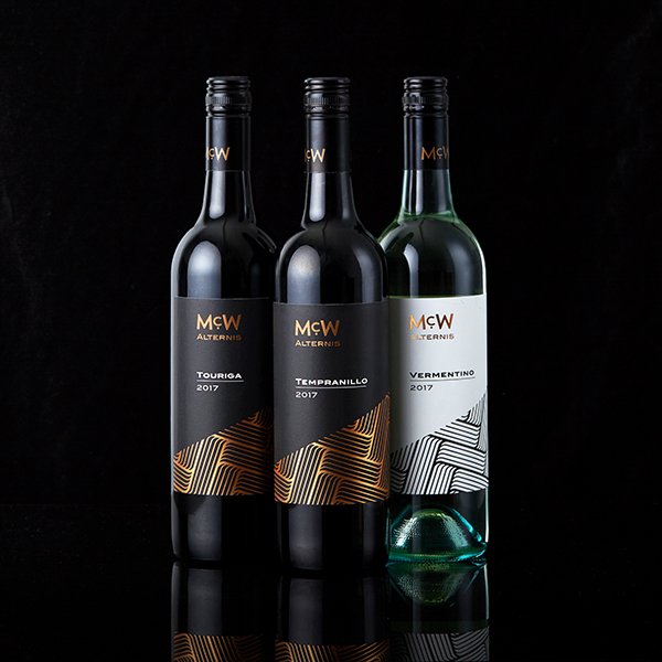 The next chapter in 6 generations of viticultural exploration – Alternis by McW. This collection of varietals are sourced from around the globe, flourishing in the rich Australian soil. Introducing our Alternis #Touriga, #Tempranillo and #Vermentino. #mcwilliamswines
