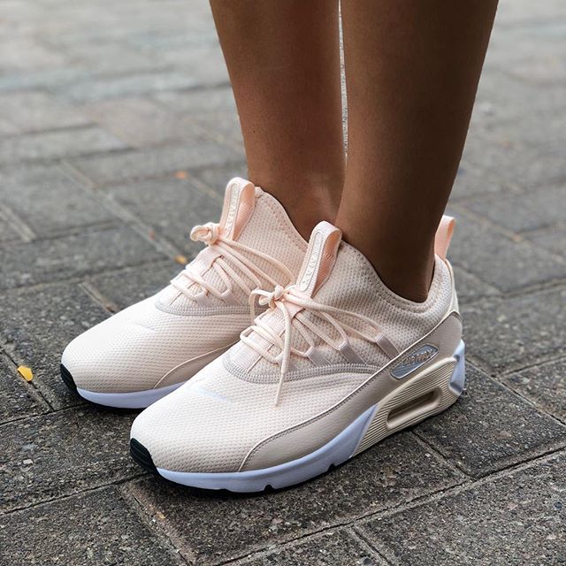 women's nike air max 90 ultra 2.0 ease casual shoes