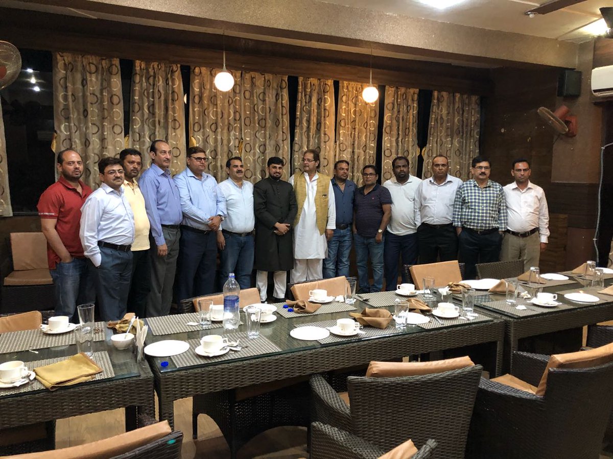 amuobaruh's tweet photo. 1- Generation of Funds for Kerala flood victims.
2- Issues related to NRI Children
3- Progress of Riyadh Hall Construction
4- Connect all middle east AMU associations.(2/2) https://t.co/Kyj24AdJW4