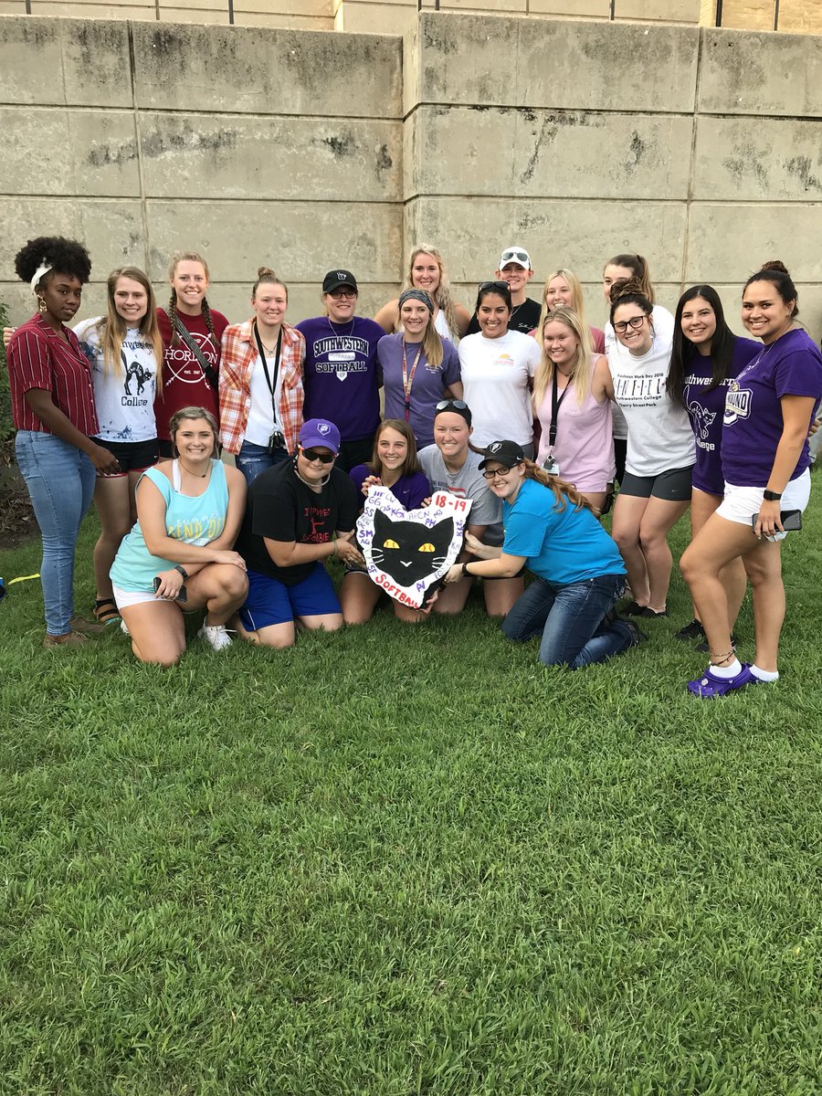 BuildersSB's tweet photo. Looking forward to the 91st Annual Moundbuilding Ceremony! #SCsoftball https://t.co/NJPHO3tMCt
