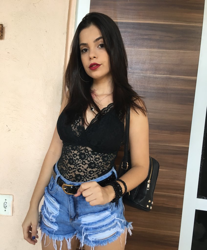 freitasli_'s tweet image. #GarotaVip 🔁