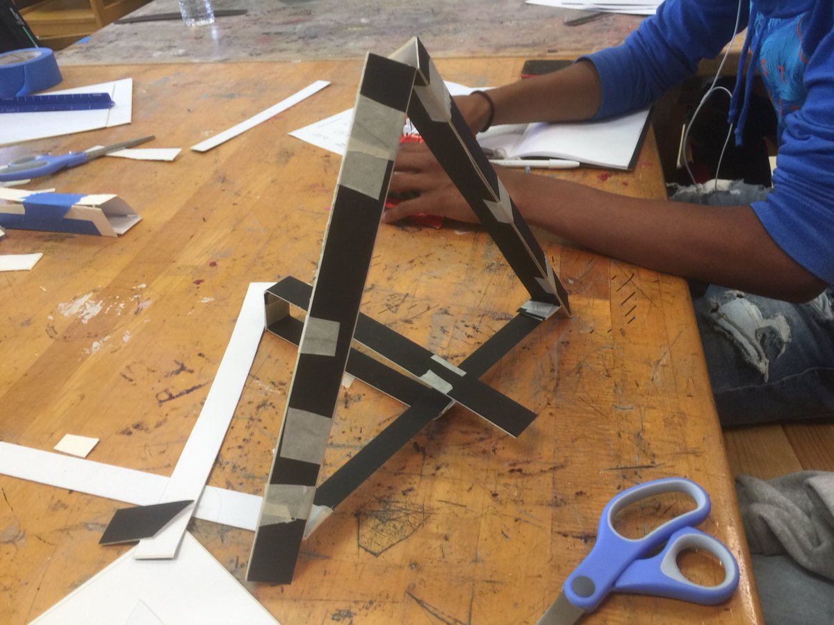 ohsmudnmetals's tweet image. Ceramics students problem solving site specific maquette sculptures inspired by #tonysmith #workwithwhatyouhave #osbornehigh #osborneart #cobbARTrocks #sculpture