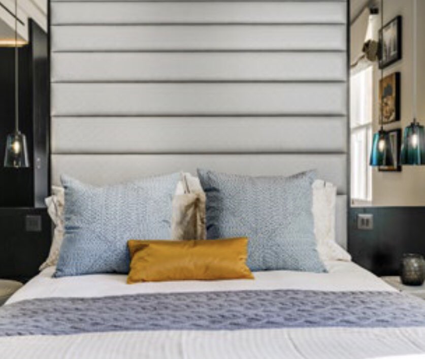 Located within a prime KnightsbridgeSquare and a short walk from Harrods sits the perfect pied a terre. 

There are just nine apartments in this attractive stucco fronted building, benefiting from lift access and smart communal areas.

Price from £845,000

 #TheAbisaPropertyLists