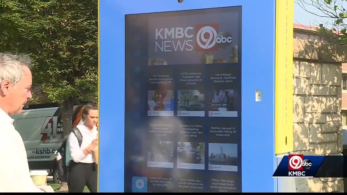 kmbc's tweet image. UMKC first college to install smart kiosks on campus dlvr.it/QggrNg