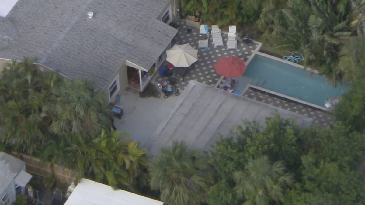 2-year-old girl found unresponsive in Pompano Beach pool dies  bit.ly/2BzaVge https://t.co/gtjusxHY0n