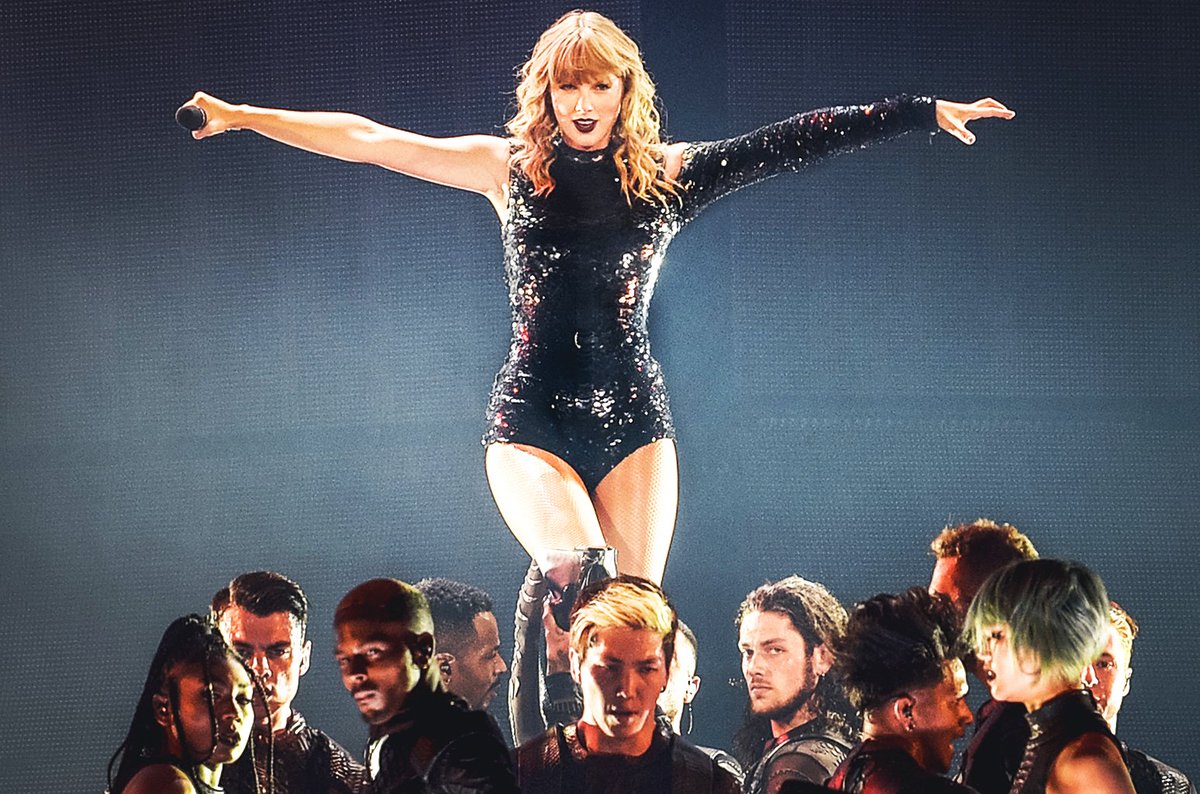 billboard's tweet photo. Taylor Swift breaks her own record for highest-grossing U.S. tour by a woman with the #ReputationStadiumTour  https://t.co/BiwQPq15fQ https://t.co/QxAOjIR5WO