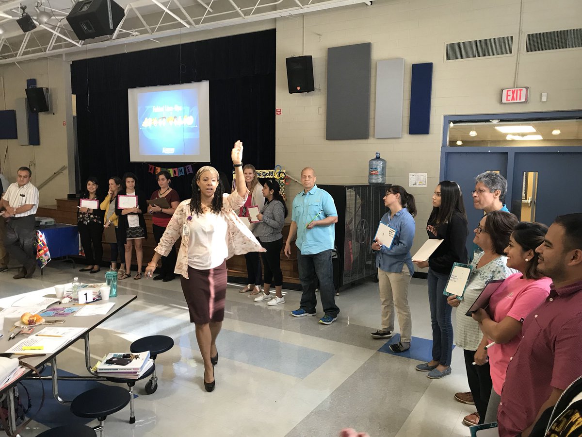 SuttonES_HISD's tweet image. Adding more cooperative learning tools to our tool bag. Stellar training Ms. @angela_mcconico 🙏🏼 #KaganRefresher #AimForGold