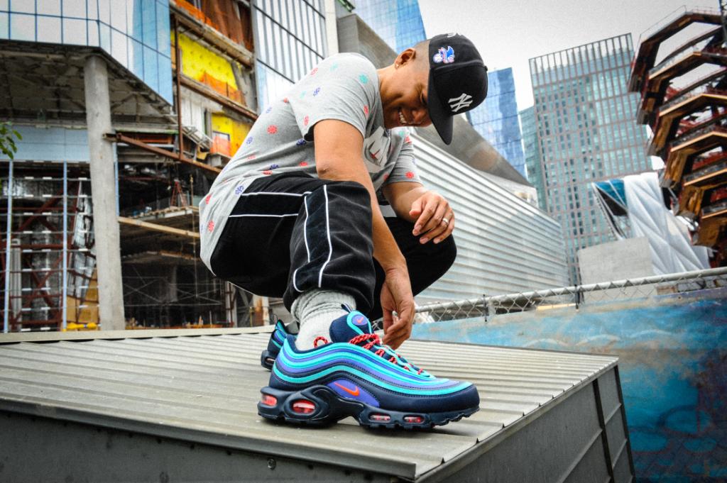 skating in air max