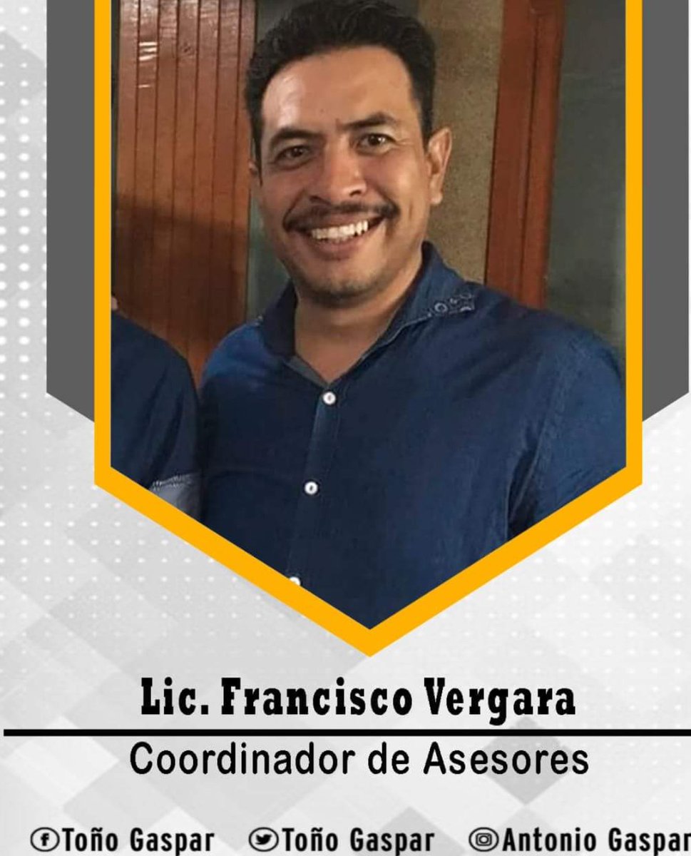 VaProgresista's tweet photo. Estamos muy orgullosos con la designación de Francisco Vergara Coordinador de Vanguardia Progresista en el Edo. de Guerrero como Coordinador de Asesores del Gobierno Municipal de Chilpancingo; El PRD del futuro y de un México que ansía Democracia y progreso. Felicidades, Paco! https://t.co/QbooxSpgGk