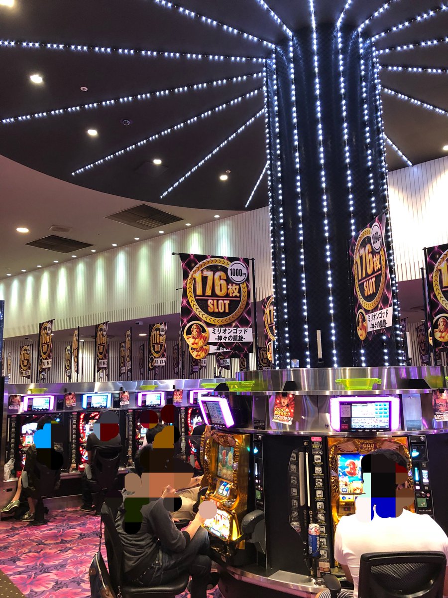 サケパ北海道 No Twitter シバター来店 クラブイーグル麻生 さすがに人数多すぎで全員入店まで少し時間かかりました もちろん全544台満台スタート 空いてるのは休憩スペースの席だけです イーグル シバター すだちちゃん