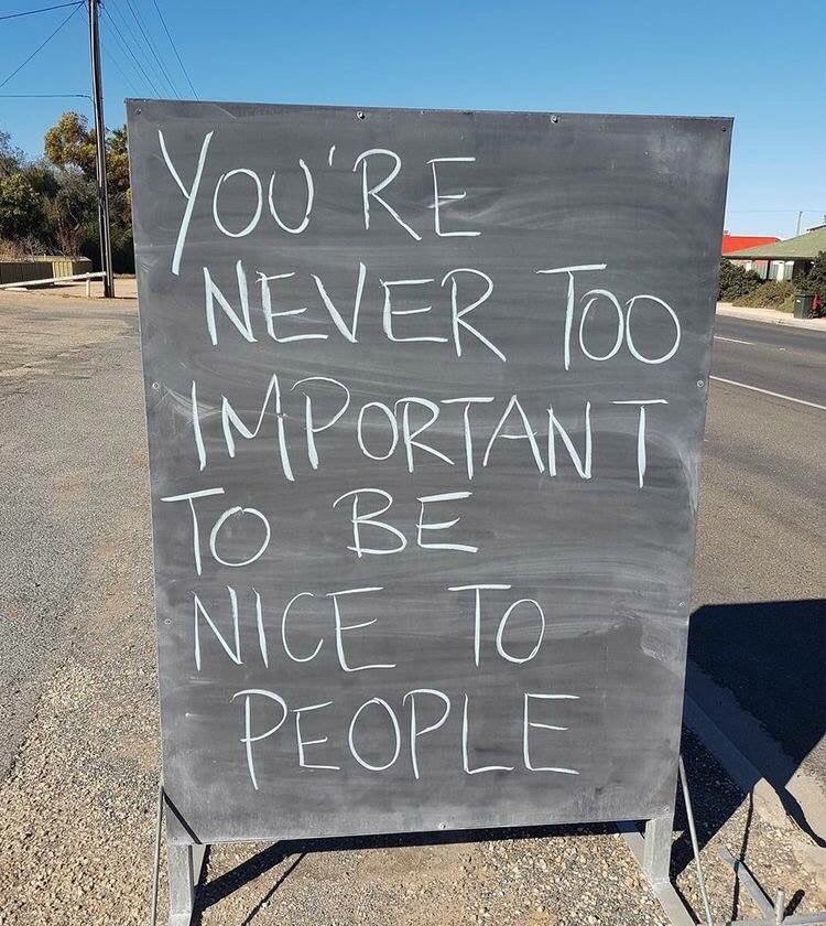 soniasatra's tweet photo. You're never too important to be nice to people

😊😊😊

#WednesdayWisdom https://t.co/pUbd04r6oy