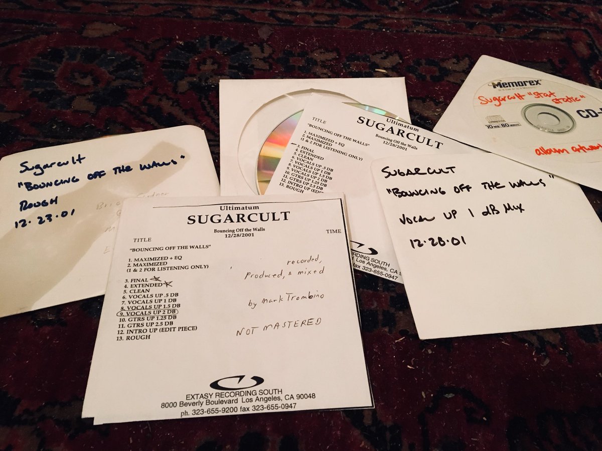 Sugarcult's tweet photo. Our debut record Start Static was released 8/21/01. 
#sugarcult #startstatic
https://t.co/cm9Vkii0pd https://t.co/eiDIAvJ6Ub