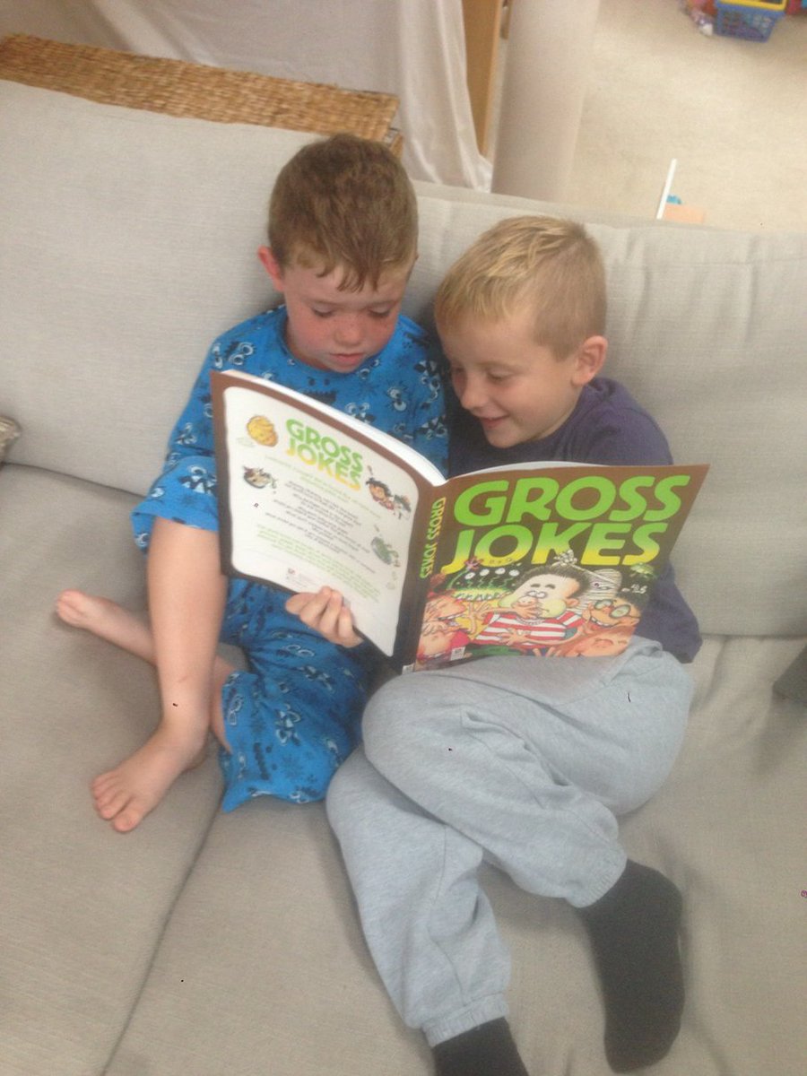 maryhope1974's tweet photo. @HolyCrossRC holiday reading! Typical boys! #itsonly8am #terriblejokez https://t.co/eC86ShMfoA