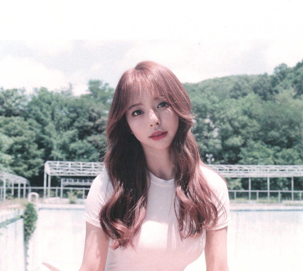 loonamercy's tweet photo. 이달의 소녀 미니 앨범 [++] 비비 김립 진솔 최리 스캔
#이달의소녀 #LOONA #비비 #김립 #진솔 #최리
https://t.co/9zyR8et3Hn
https://t.co/wjMaGitrYP
https://t.co/0b4pukrWva
https://t.co/NQxp6D9ZGz https://t.co/UgDxGI9bu2