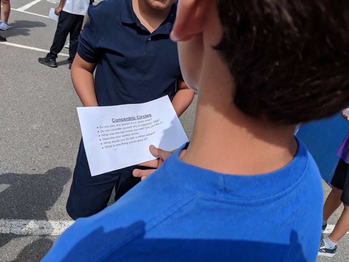 OsideFoster's tweet photo. Ss @IRaCoyote experienced @Flipgrid, concentric circles, Jo Boaler, & team building fun on the second day of school. Together we'll build the foundation for a successful year! #CoyotesConnect #youcubedmath #teamwork https://t.co/cU9orArzXL